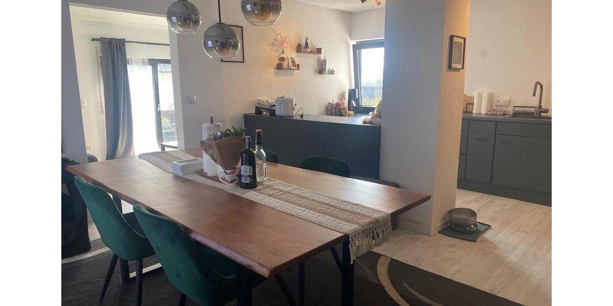 Etagenwohnung Bisingen - 4 Zimmer, 90 m&sup2;, 980&euro; | Angebot:25948420