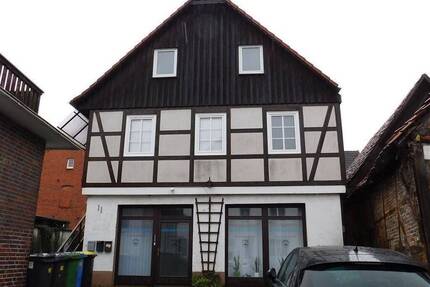 Wohnung Nieheim - 2 Zimmer, 47 m&sup2;, 260&euro; | Angebot:26016442