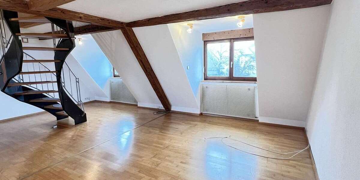 Etagenwohnung Wehr - 2 Zimmer, 90 m&sup2;, 900&euro; | Angebot:24439235