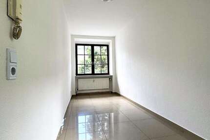 Wohnung Duisburg Rheinhausen - 2 Zimmer, 42 m&sup2;, 350&euro; | Angebot:27032181