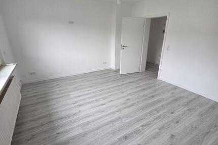 Wohnung Wolfenbüttel - 3 Zimmer, 65 m&sup2;, 670&euro; | Angebot:25048512