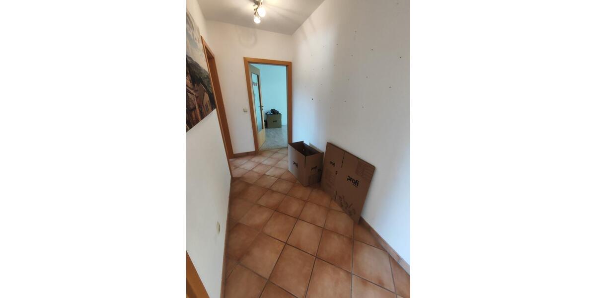 Dachgeschoßwohnung Schöllkrippen - 3 Zimmer, 80 m&sup2;, 840&euro; | Angebot:24379475