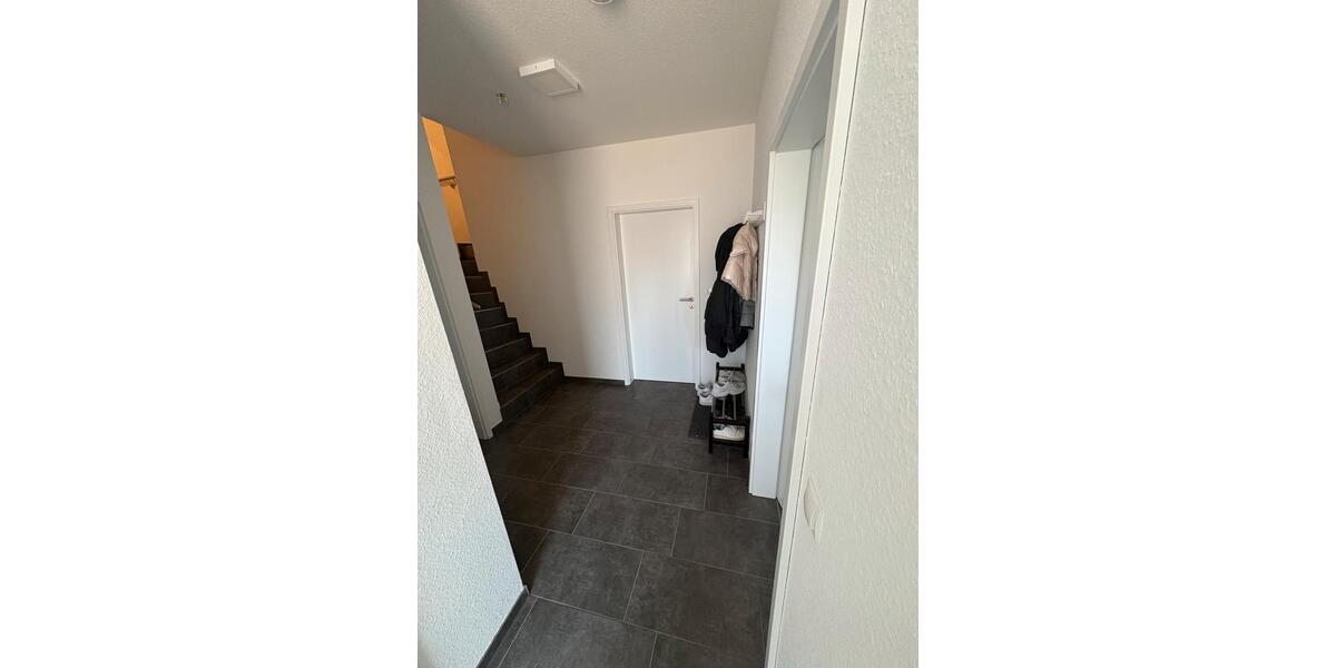 Wohnen auf Zeit Zetel - 1 Zimmer, 12 m&sup2;, 500&euro; | Angebot:26535754
