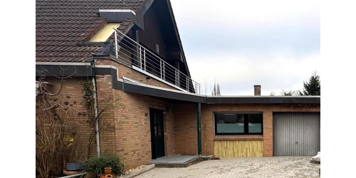 Erdgeschoßwohnung Lingen (Ems) Damaschke - 4 Zimmer, 136 m&sup2;, 1.010&euro; | Angebot:24844878