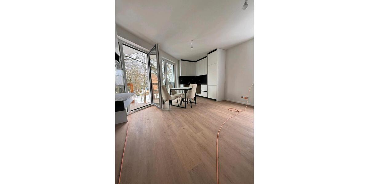 Etagenwohnung Wedel - 1 Zimmer, 32 m&sup2;, 998&euro; | Angebot:24755573