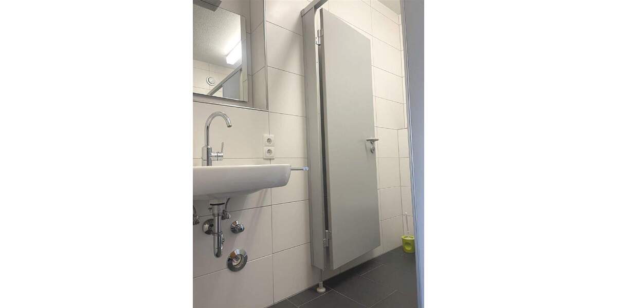 Einfamilienhaus Singen - 4 Zimmer, 750&euro; | Angebot:23982455