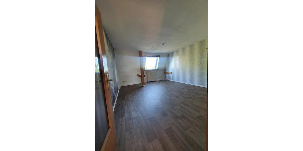 Dachgeschoßwohnung Breitungen/Werra Werra - 3 Zimmer, 78 m&sup2;, 544&euro; | Angebot:26364257