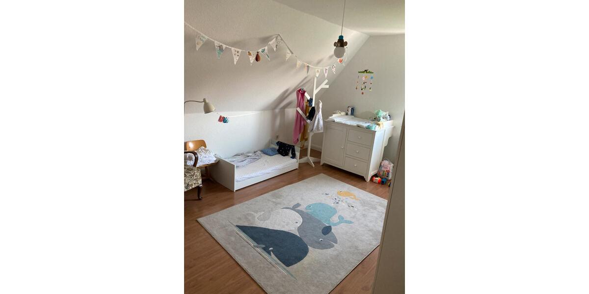 Wohnen auf Zeit Olpe - 7 Zimmer, 156 m&sup2;, 80&euro; | Angebot:25051607