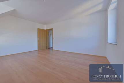 Wohnung Thum - 2 Zimmer, 56 m&sup2;, 360&euro; | Angebot:25393271