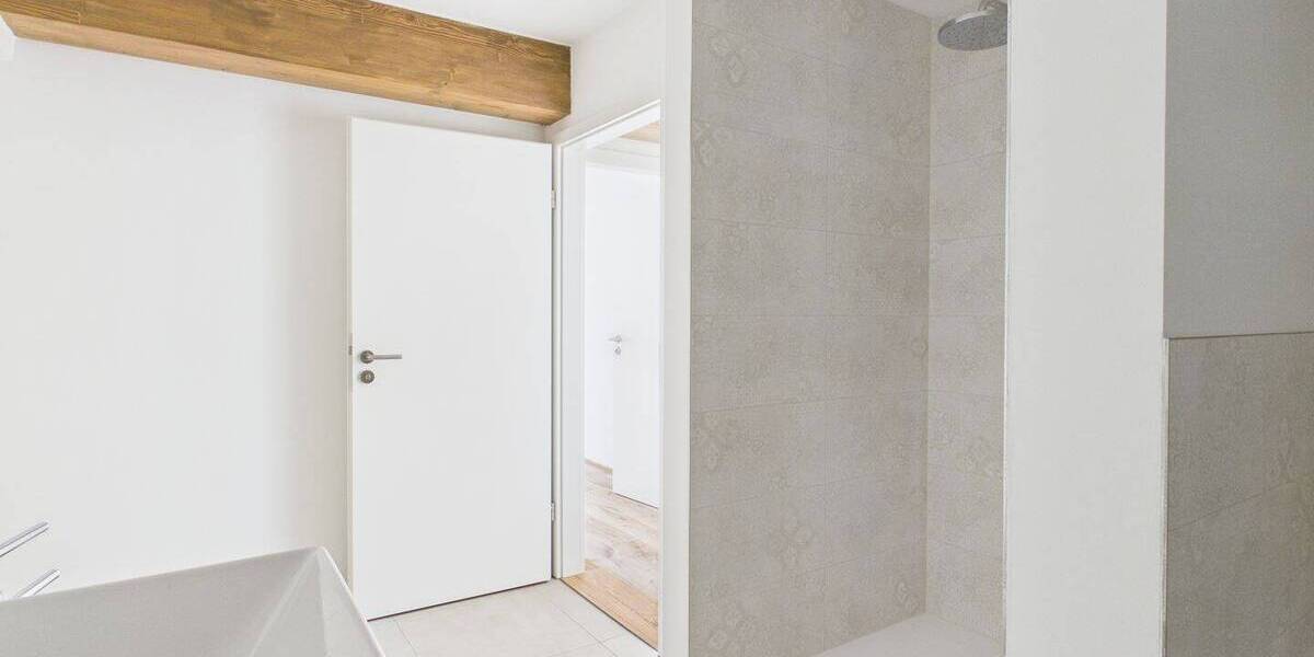 Etagenwohnung Amberg - 3 Zimmer, 110 m&sup2;, 1.640&euro; | Angebot:26242980