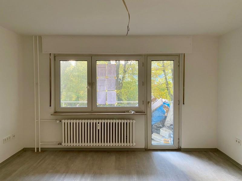 Wir sanieren für Sie - 2,5-Zimmer-Wohnung mit Tageslichtbad zimmer