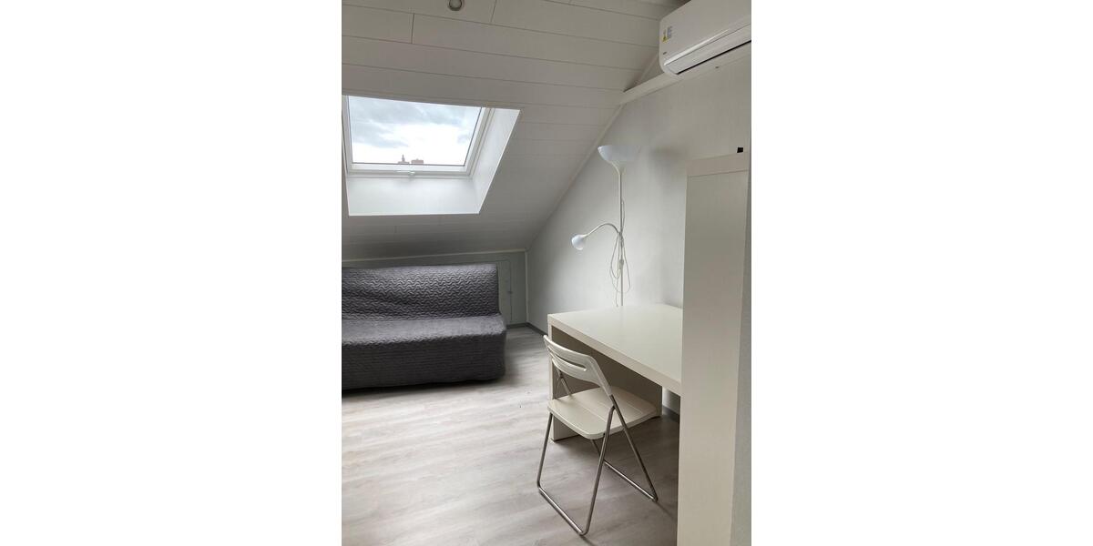 Dachgeschoßwohnung Heddesheim - 1 Zimmer, 27 m&sup2;, 580&euro; | Angebot:24688193