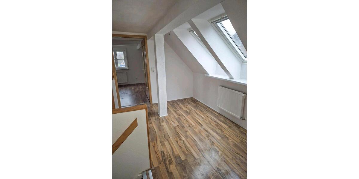 Dachgeschoßwohnung Goslar Immenrode - 2 Zimmer, 70 m&sup2;, 580&euro; | Angebot:25046248