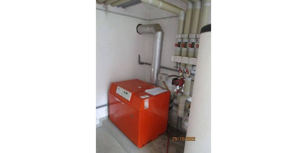 Attraktive 2 - Zi.- Wohnung mit Balkon im Grünen mit hervorragender Aussicht über Plauen 2 zimmer