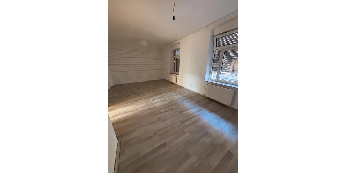 Erdgeschoßwohnung Gelsenkirchen Gelsenkirchen-Mitte - 2 Zimmer, 62 m&sup2;, 490&euro; | Angebot:25138311