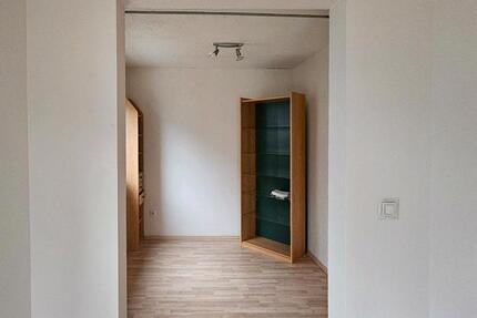 Wohnung Frankenthal (Pfalz) - 4 Zimmer, 150 m&sup2;, 1.500&euro; | Angebot:26610586