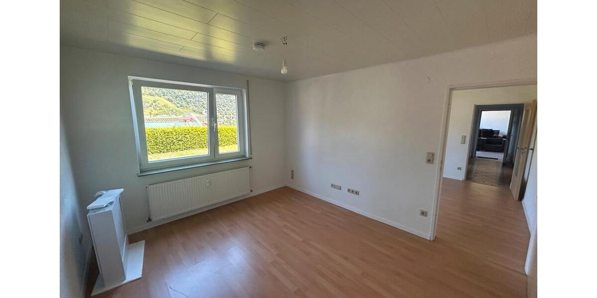 Etagenwohnung Weiler bei Bingen - 3 Zimmer, 68 m&sup2;, 550&euro; | Angebot:24685886