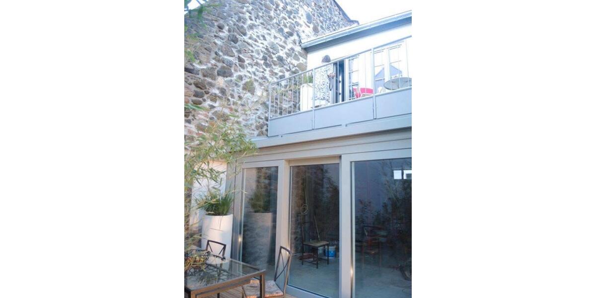 Reihenhaus Frankfurt am Main Unterliederbach - 1 Zimmer, 62 m&sup2;, 1.490&euro; | Angebot:26023321