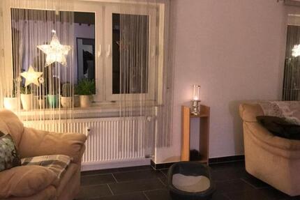 Sehr schöne 3,5 Zimmer Wohnung + Balkon 3 zimmer