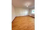 **MODERNISIERTE 3 Zimmer ERDGESCHOSS Wohnung MIT BALKON UND NEUEM DUSCHBAD**