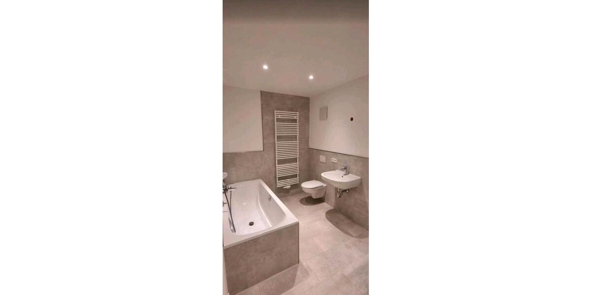 Großzügig geschnitten Wohnung in Ballhausen ab Februar frei. 2 zimmer