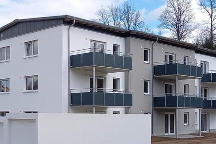 Wohnung Eschenbach in der Oberpfalz - 3 Zimmer, 89 m&sup2;, 1.000&euro; | Angebot:26699663