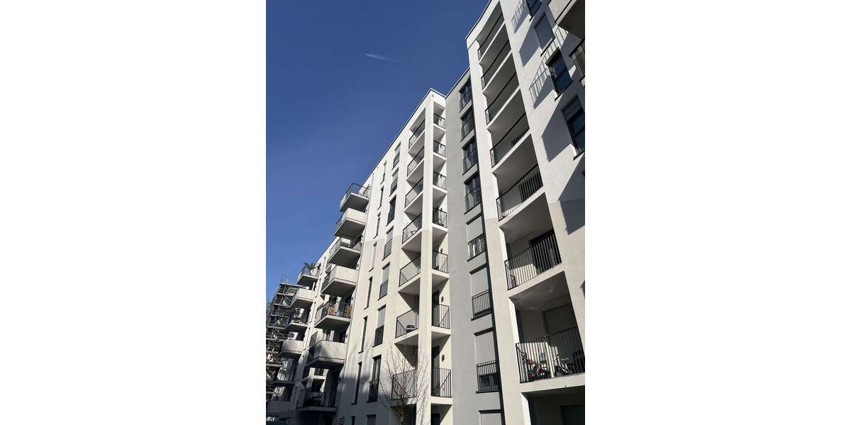 Etagenwohnung Frankfurt am Main Bockenheim - 4 Zimmer, 134 m&sup2;, 2.325&euro; | Angebot:24646634