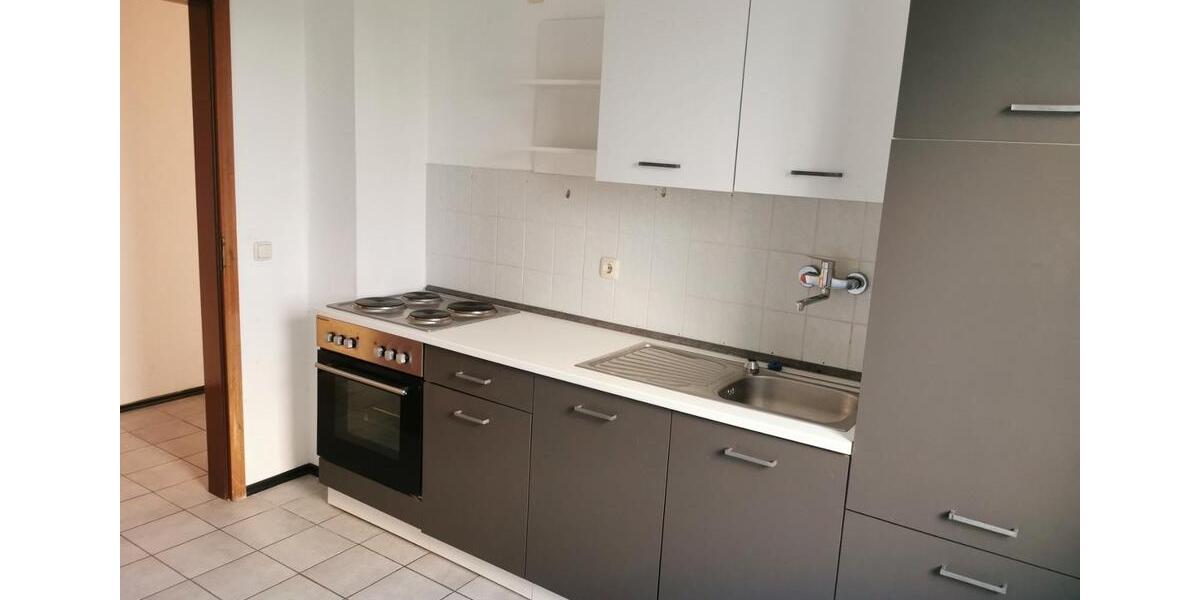 Etagenwohnung Rosenow - 3 Zimmer, 68 m&sup2;, 360&euro; | Angebot:26271589