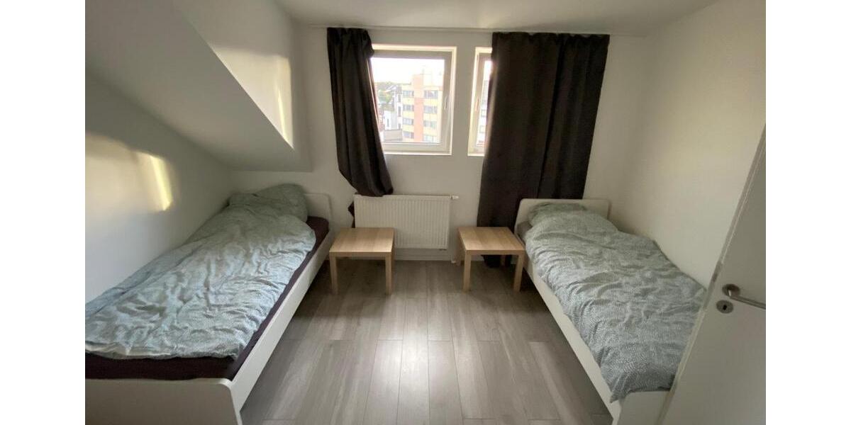 Wohnen auf Zeit Ludwigshafen am Rhein Parkinsel - 4 Zimmer, 100 m&sup2;, 18&euro; | Angebot:22171803