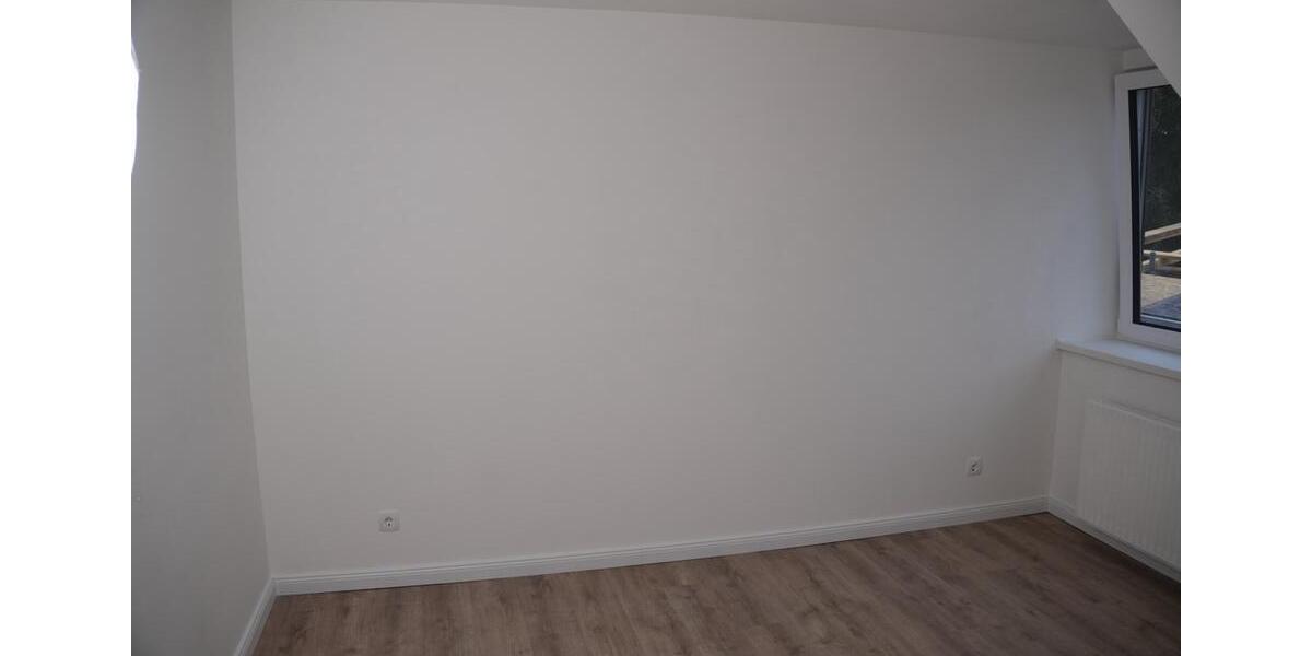 Erdgeschoßwohnung Lauenburg/Elbe Elbe - 4.5 Zimmer, 147 m&sup2;, 1.600&euro; | Angebot:25870428