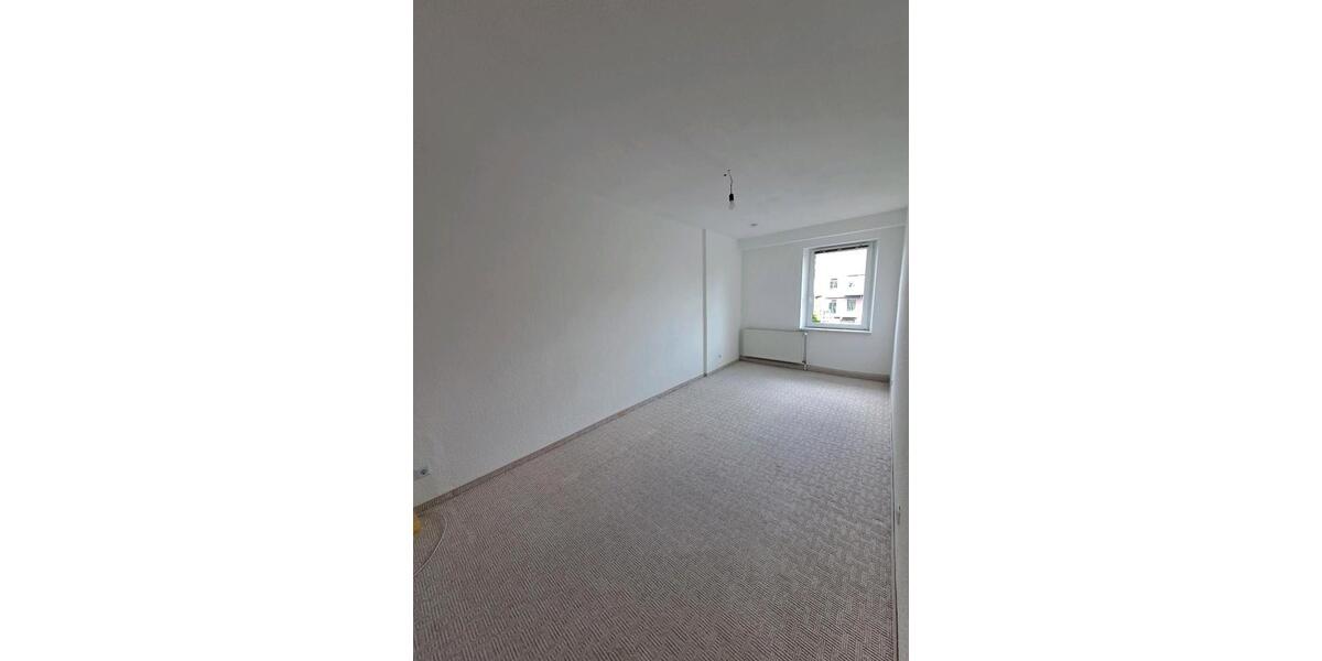 Etagenwohnung Cottbus - 3 Zimmer, 83 m&sup2;, 810&euro; | Angebot:26592345