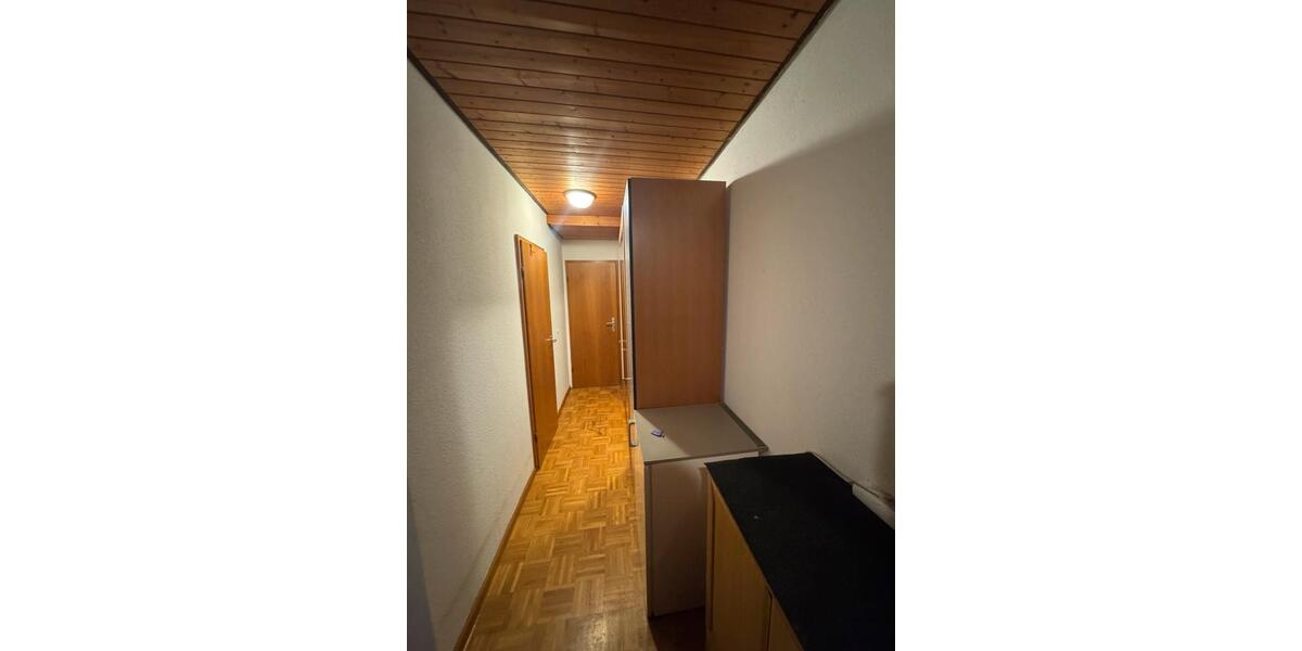 Wohnen auf Zeit Pfullendorf - 9 Zimmer, 20 m&sup2;, 600&euro; | Angebot:26386849