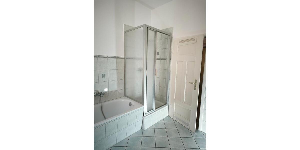 Etagenwohnung Pirna - 2 Zimmer, 66 m&sup2;, 475&euro; | Angebot:26699298
