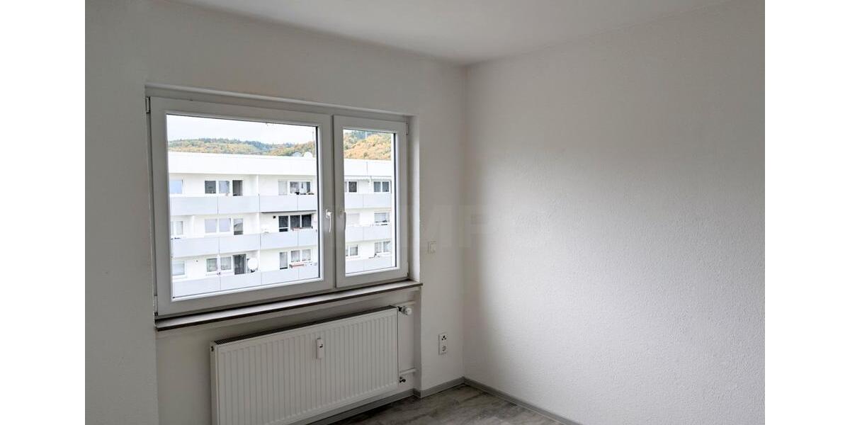 Dachgeschoßwohnung Haßmersheim - 3 Zimmer, 73 m&sup2;, 750&euro; | Angebot:26595160