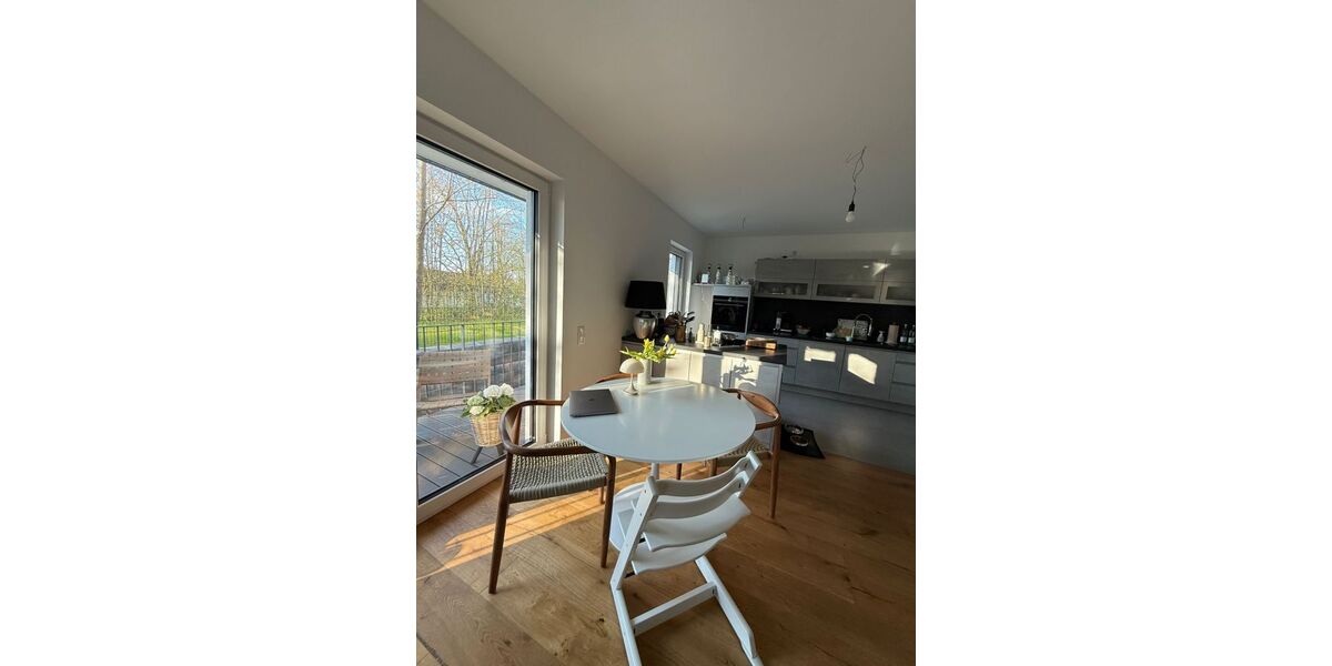 Traumhafte 5-Zimmer-Maisonette im Quartier Süd - mit EBK mit Kücheninsel - Maisonettenwohnung Montabaur | Angebot:26097955