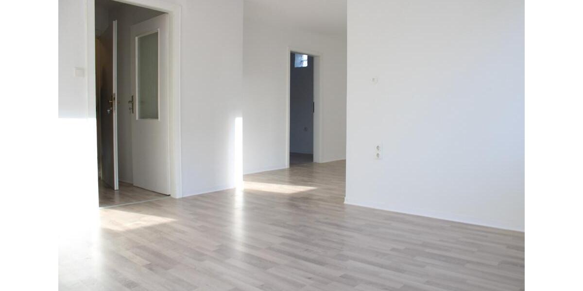 Dachgeschoßwohnung Schöningen - 3.5 Zimmer, 92 m&sup2;, 600&euro; | Angebot:27597776