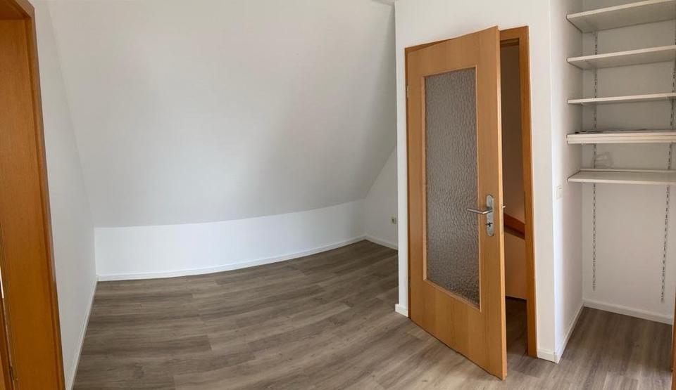 Maisonettenwohnung Baden-Baden Baden - 3.5 Zimmer, 98 m&sup2;, 1.300&euro; | Angebot:26689037