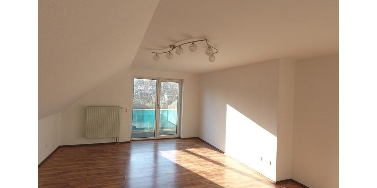 Dachgeschoßwohnung Bad Camberg - 2 Zimmer, 74 m&sup2;, 890&euro; | Angebot:26688916