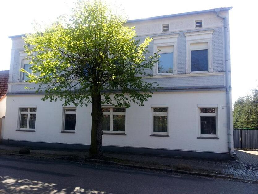 Größzügige und helle 80 qm-Wohnung zu vermieten
