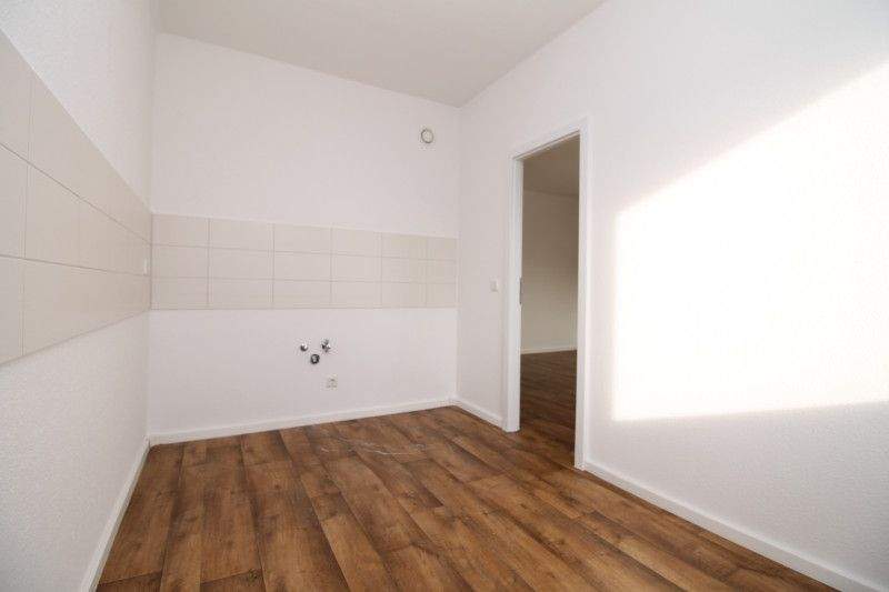 Etagenwohnung Leipzig Grünau-Ost - 3 Zimmer, 66 m&sup2;, 418&euro; | Angebot:25267883