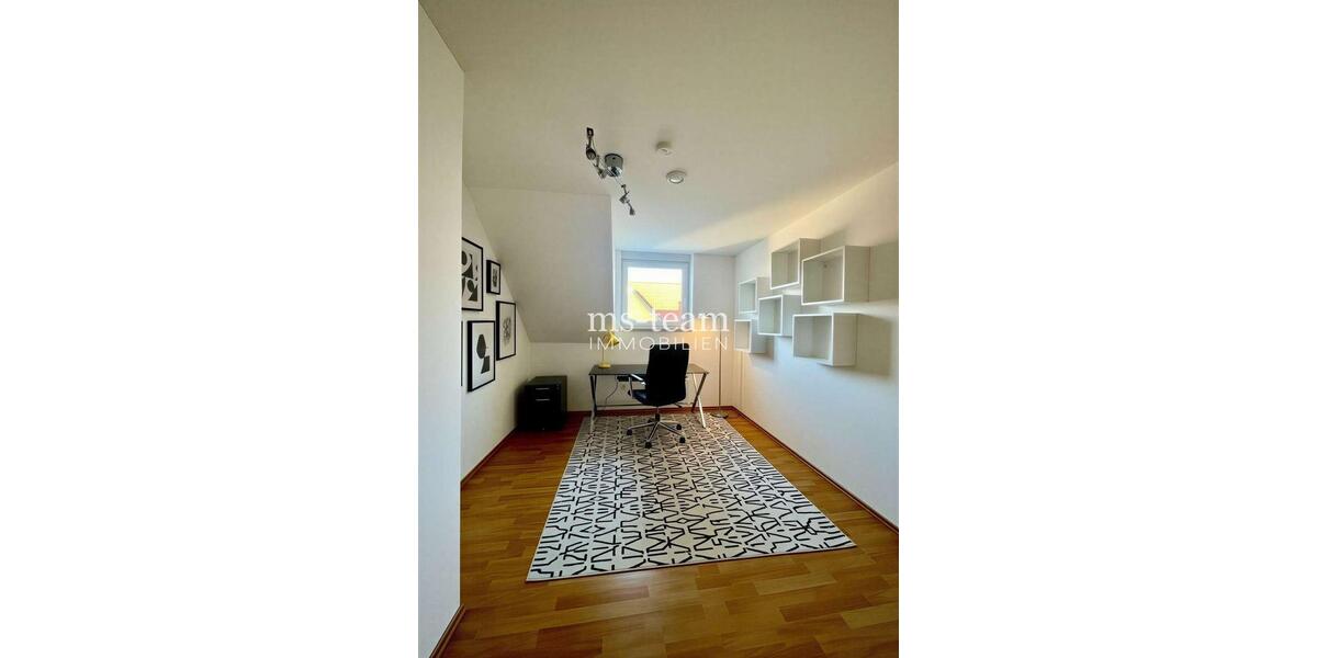 Etagenwohnung Kümmersbruck - 3.5 Zimmer, 110 m&sup2;, 950&euro; | Angebot:25990706