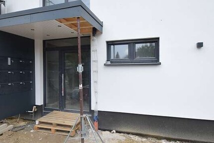 Hoch moderne EG Wohnung Neubau zum 1. Juli 2026 + Rollläden + Stellplatz ohne Küche mit Gartenteil - Wohnung Weyhe Leeste | Angebot:26725489
