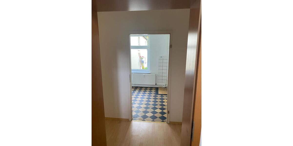 Hochparterre Papendorf - 2 Zimmer, 50 m&sup2;, 555&euro; | Angebot:25854075