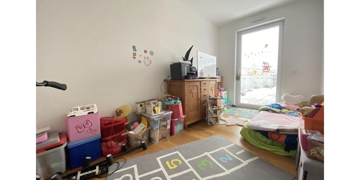 Etagenwohnung Friedberg (Hessen) - 4 Zimmer, 98 m&sup2;, 1.200&euro; | Angebot:24852358