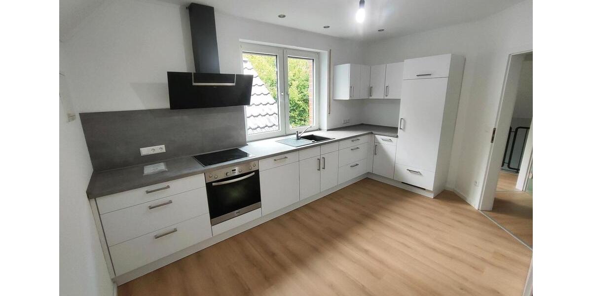 Dachgeschoßwohnung Rheine Gellendorf - 3 Zimmer, 94 m&sup2;, 1.000&euro; | Angebot:23721509