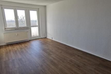 Wohnung Pasewalk - 3 Zimmer, 60 m&sup2;, 390&euro; | Angebot:25892518