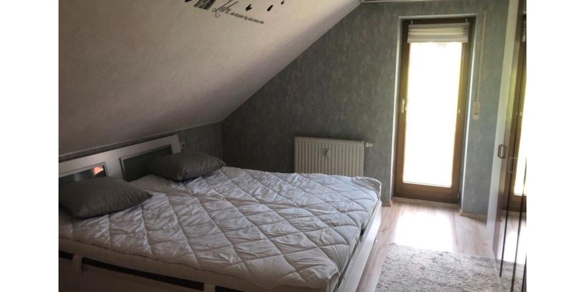 Dachgeschoßwohnung Seewald - 4 Zimmer, 116 m&sup2;, 900&euro; | Angebot:26403096
