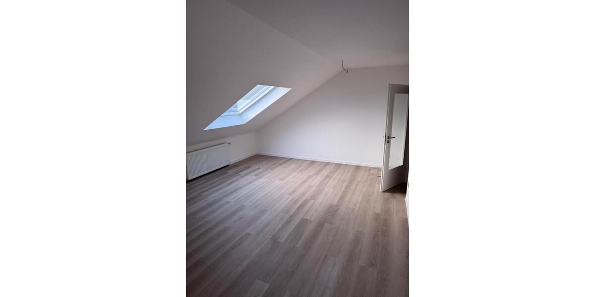 Dachgeschoßwohnung Gevelsberg - 2 Zimmer, 52 m&sup2;, 570&euro; | Angebot:24691905