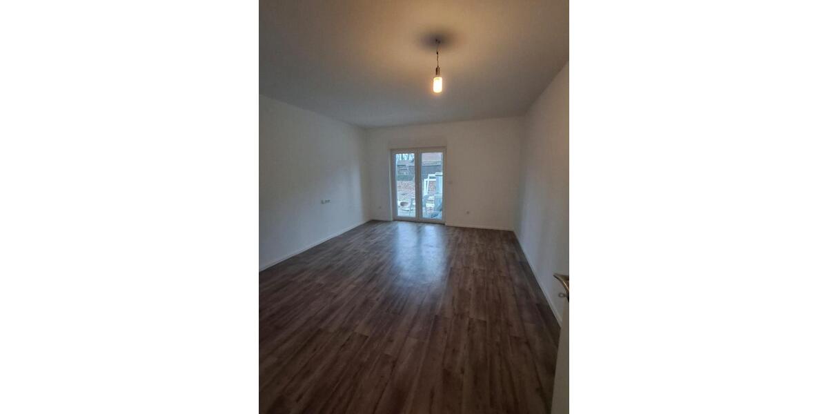 Erdgeschoßwohnung Bösel - 3 Zimmer, 100 m&sup2;, 1.000&euro; | Angebot:24702967