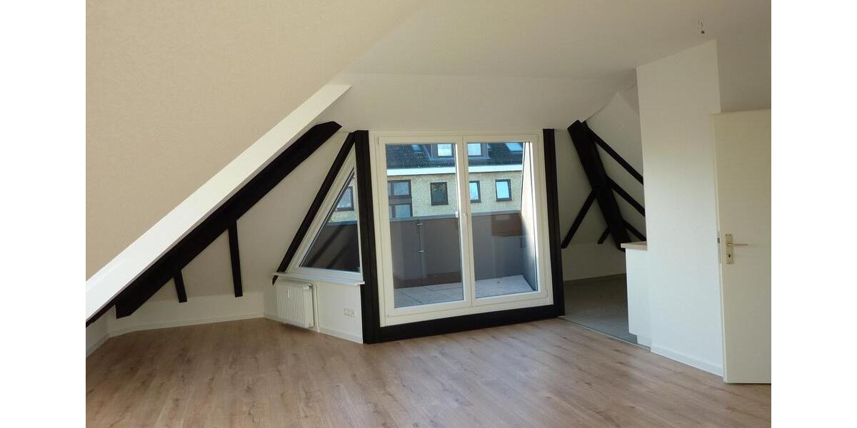 Dachgeschoßwohnung Schwentinental - 2 Zimmer, 61 m&sup2;, 795&euro; | Angebot:23485024
